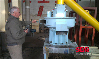 Customer from Argentina visited factory & ordered machines